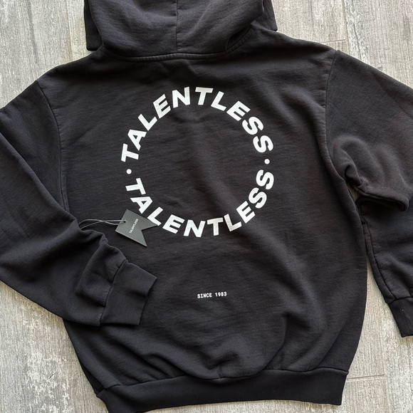 ๐ฅ๐ฅTALENTLESS - HEAVYWEIGHT CIRLCE LOGO HOODIE๐ฅ๐ฅ - Picture 2 of 8